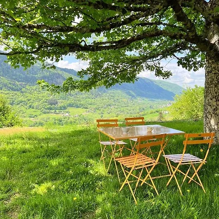 Vakantiehuis L'impradine, Grand Vue Et Nature Splendides *