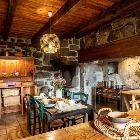 L'impradine, Grand Vue Et Nature Splendides Holiday home Le Falgoux